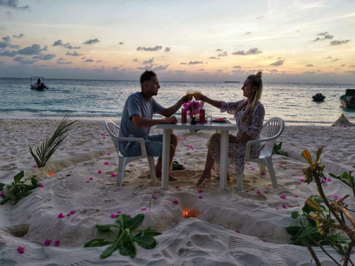 Ukulhas Villa Beach Hotel Εξωτερικό φωτογραφία
