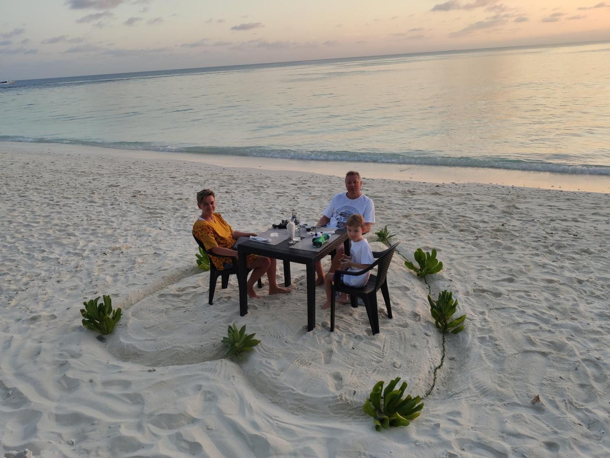 Ukulhas Villa Beach Hotel Εξωτερικό φωτογραφία